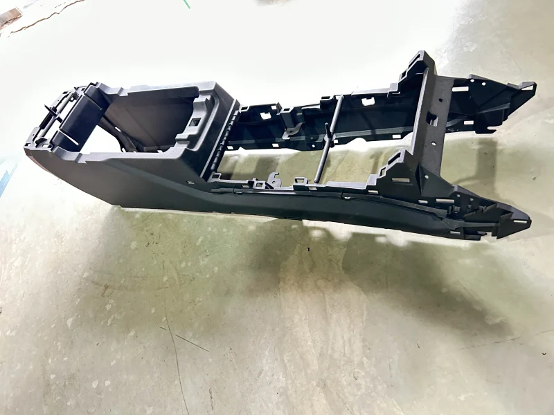 Automotive Mold_Center Console